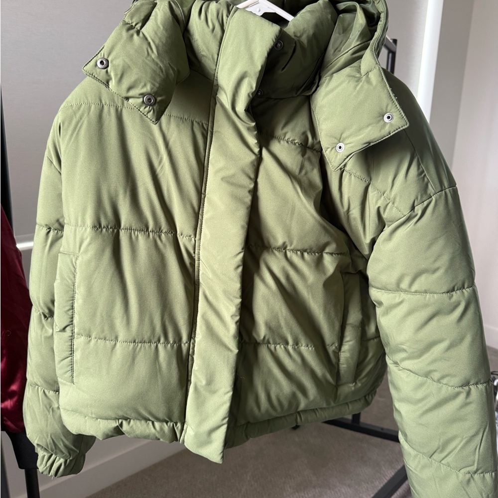 American Eagle Outfitters Olive Puffer Jacket